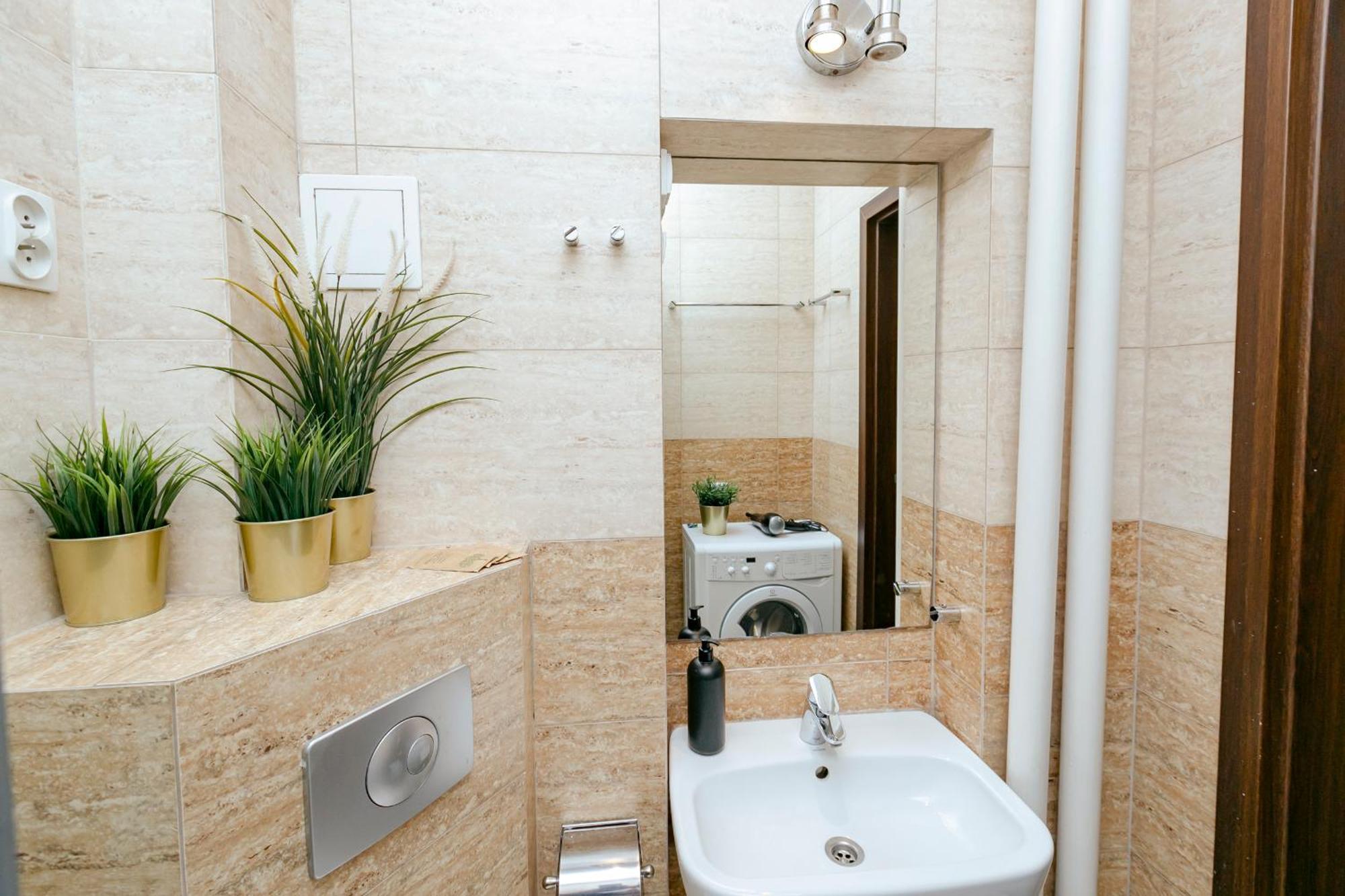 Plac Konstytucji 6 Orange - Apartament Dla 4 Osob - Bezplatny Parking - Free Parking - Piekny Widok Na Panorame Warszawy Varşovia Exterior foto