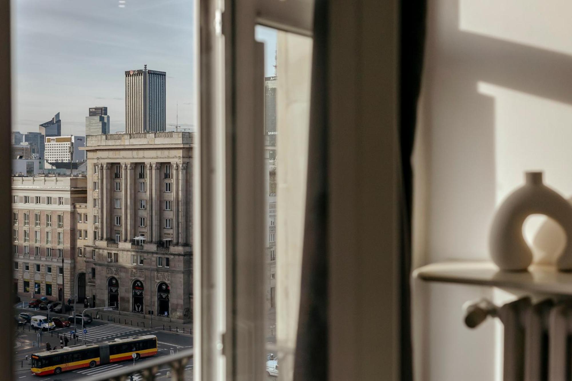 Plac Konstytucji 6 Orange - Apartament Dla 4 Osob - Bezplatny Parking - Free Parking - Piekny Widok Na Panorame Warszawy Varşovia Exterior foto