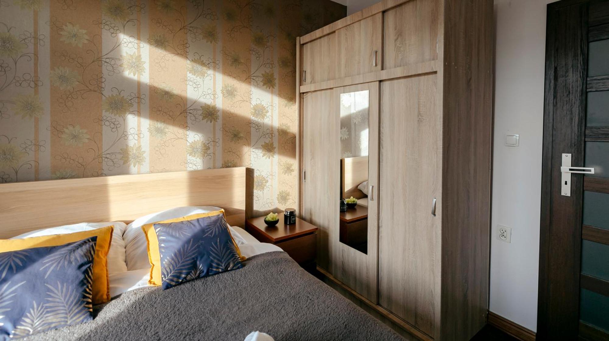 Plac Konstytucji 6 Orange - Apartament Dla 4 Osob - Bezplatny Parking - Free Parking - Piekny Widok Na Panorame Warszawy Varşovia Exterior foto