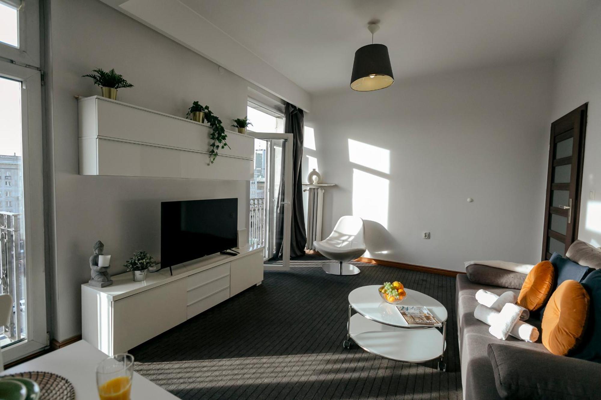 Plac Konstytucji 6 Orange - Apartament Dla 4 Osob - Bezplatny Parking - Free Parking - Piekny Widok Na Panorame Warszawy Varşovia Exterior foto